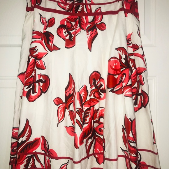 Red & White Floral/Flower/A-Line Skirt/Flowy/100% Cotton/Large Connection 18 - Picture 2 of 7